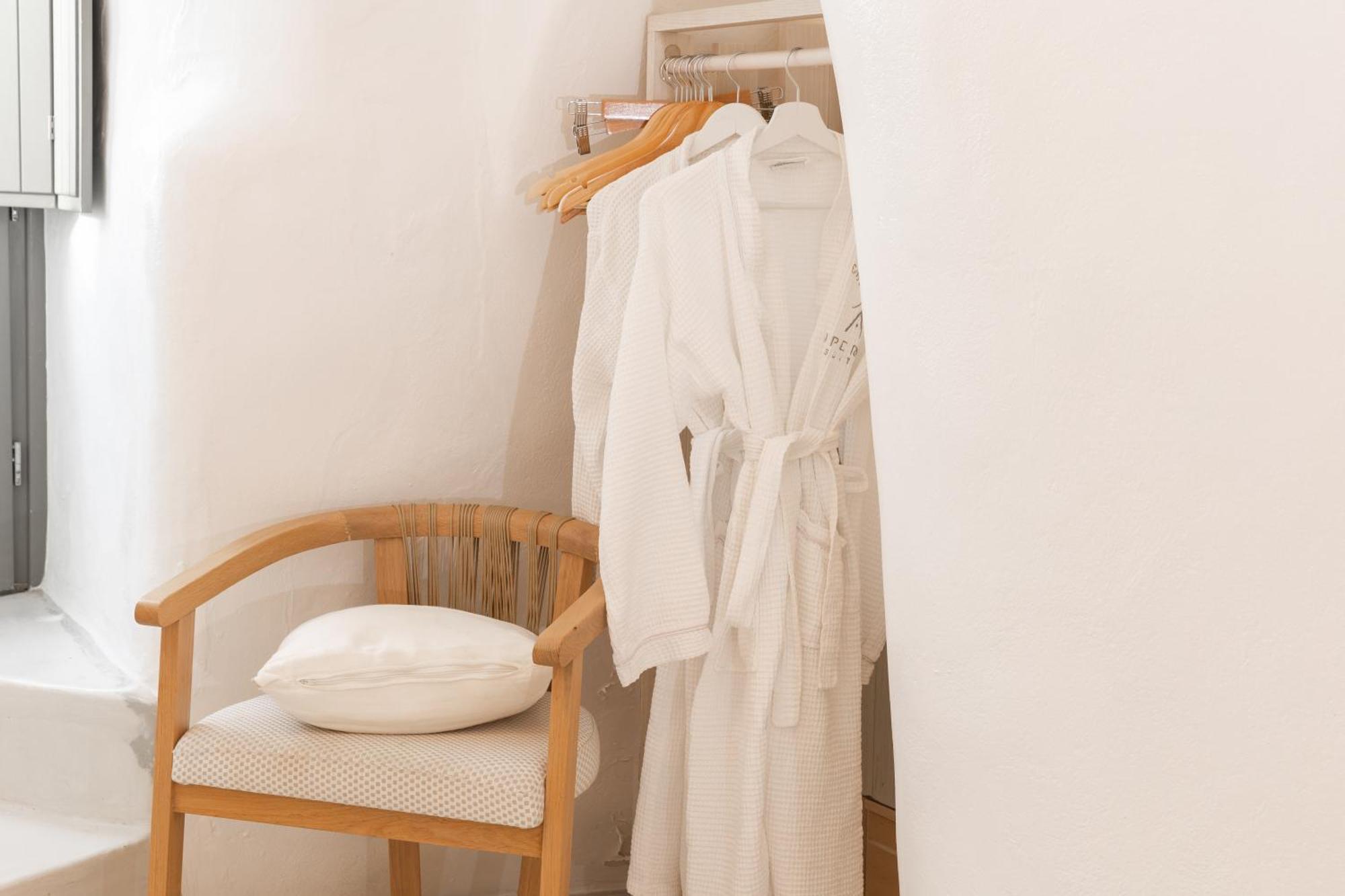 Aperto Suites - Adults Only Fira  Exteriér fotografie
